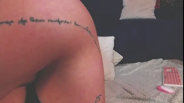 SelenaAllure webcam