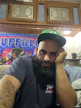 FindomGod4U webcam