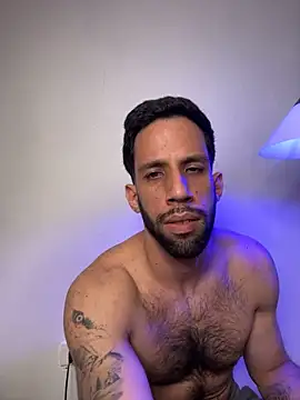 Karim_mansur webcam
