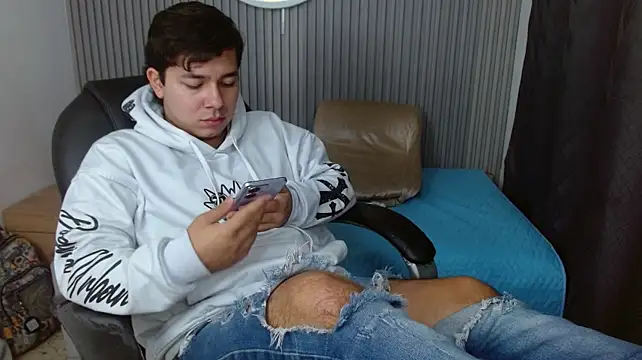 Julian_Smith21 webcam