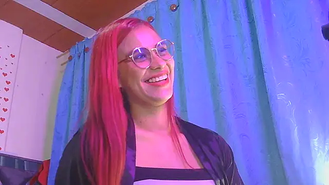 tinny_emiily webcam