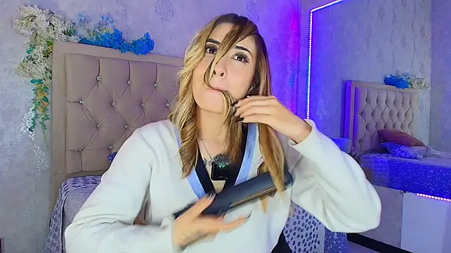nini_love01 webcam