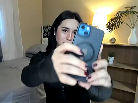 TheClassyFilipina webcam