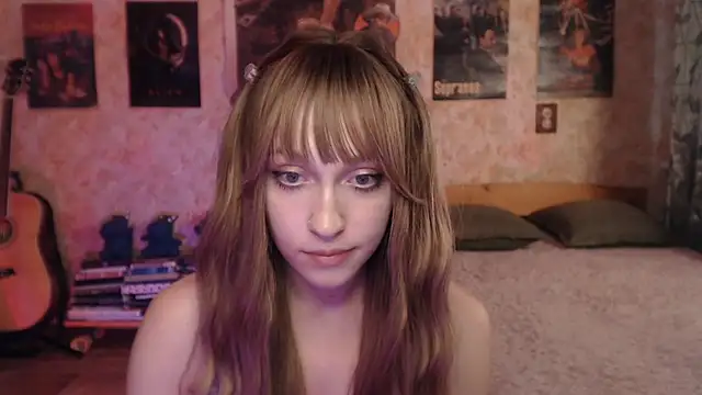 Friendly_Ellie webcam