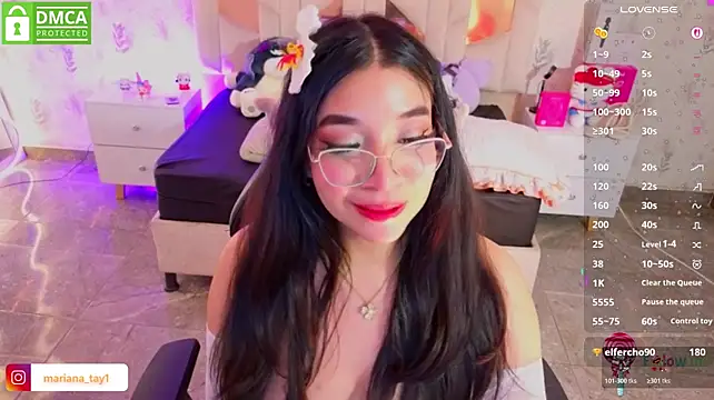 MARIANA_TAY1