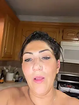 Live sex cam di LittleMissEeve