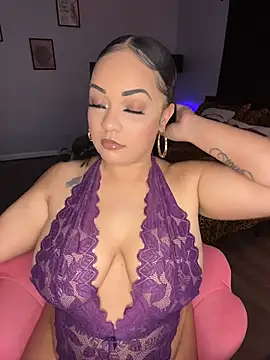 DestineeJayde live cam on StripChat