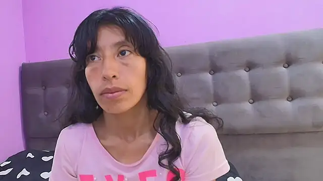 karolinee_66_ webcam