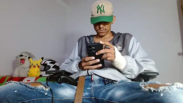 skinny23cm webcam