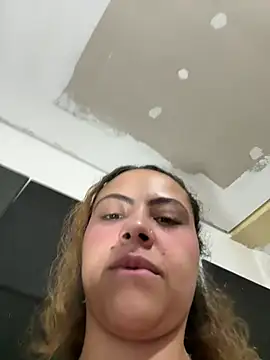 Chloe_Leaozinho webcam