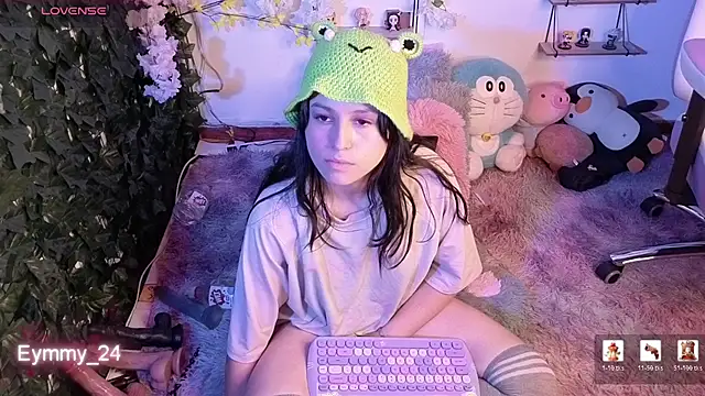 Eymmy_24 webcam