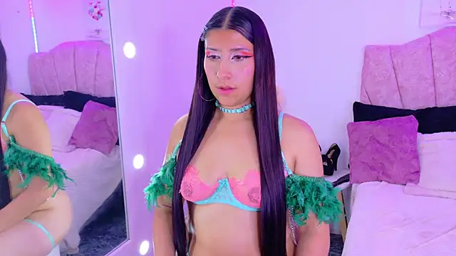 Sara_Blum webcam