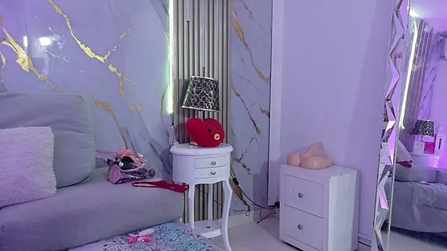 Honey-Hips webcam