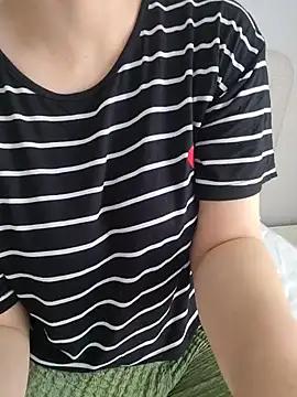 Modelgizem02 live webcam