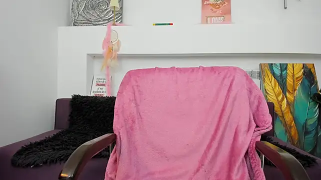 Serena_Shine webcam