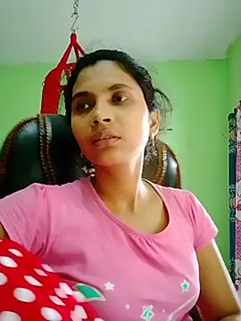 mariya-mim-07-L webcam