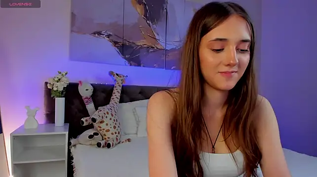 Emilia_R1y webcam
