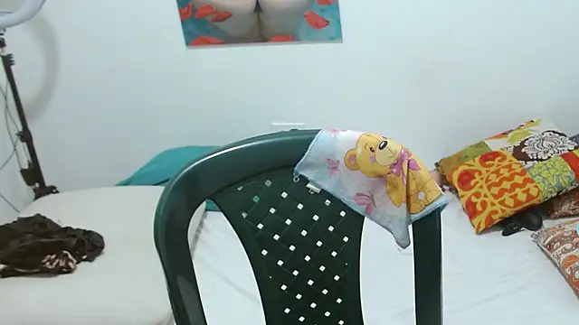 Valentinaa_mature webcam