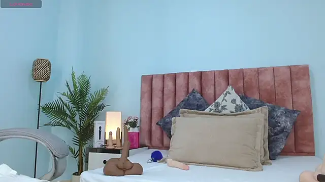 nana_levy webcam