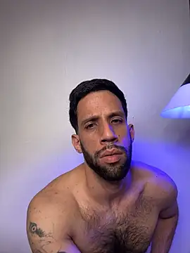 Karim_mansur webcam