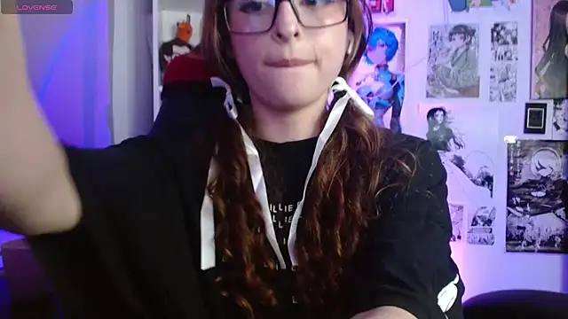 CelesteAyase webcam