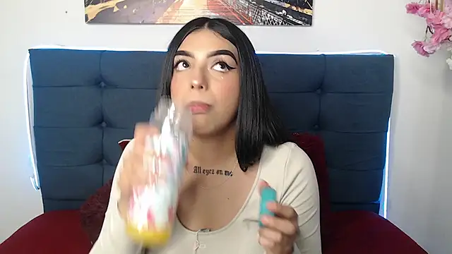 eva_six 🥈 live webcam