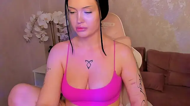 Jenna_Millerr live cam on StripChat