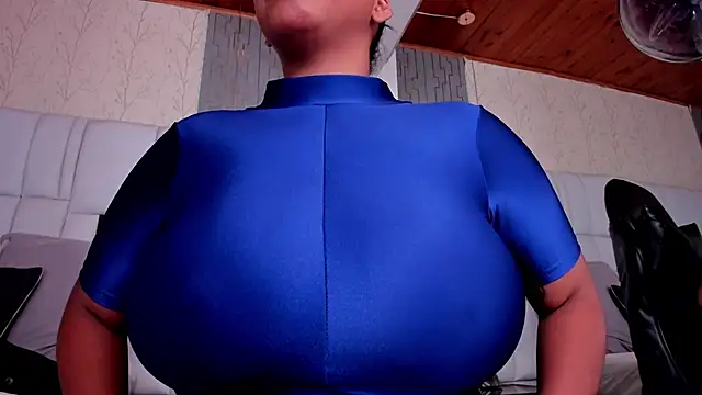 lia_mariana webcam