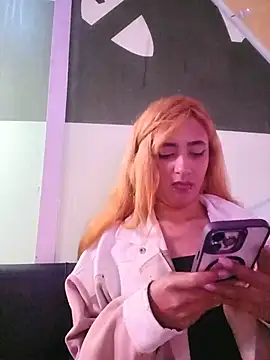 Domekaqueen1 webcam
