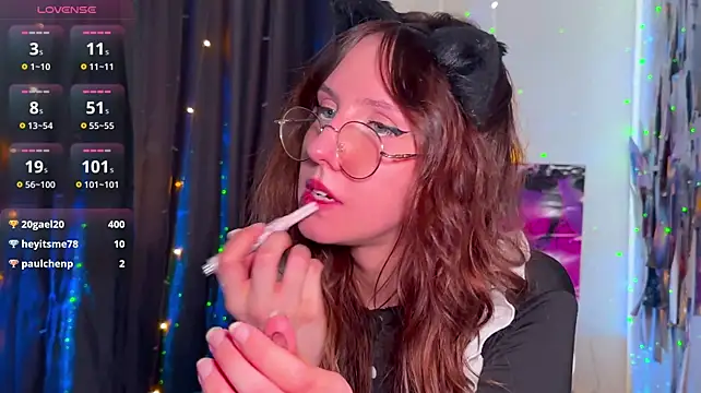 ViolettMo0n webcam