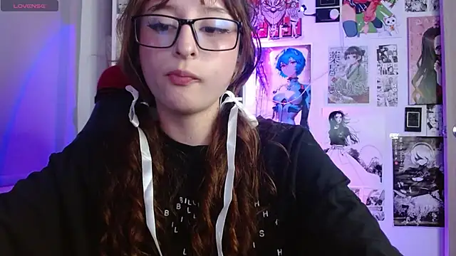 CelesteAyase webcam