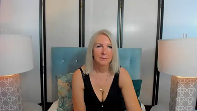 EricaTop live cam on StripChat
