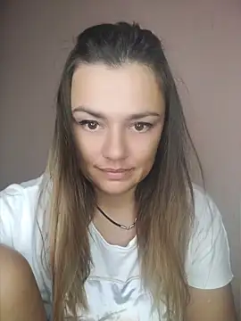 KrissSexi 🔊 free naked chat