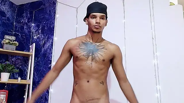 kai_storm77 webcam