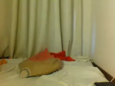 Goldy_petite webcam
