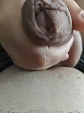 MadaamJizz_DickLewd webcam