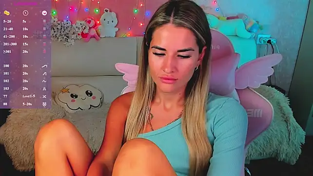 hotty_girls_here webcam