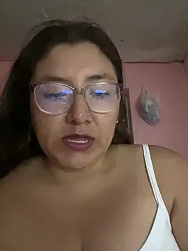DirtyCerezita webcam