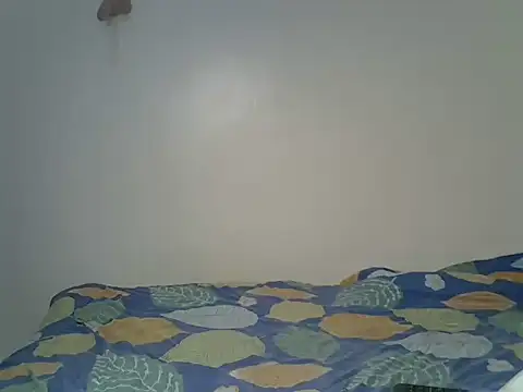 Prettyabiez webcam