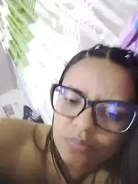selena_foxy webcam