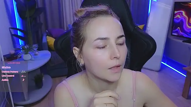 Mira_Mermayd webcam