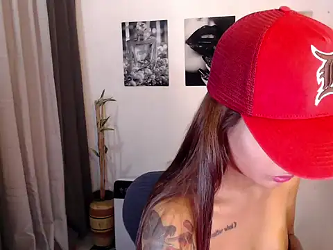queen_alicemore webcam
