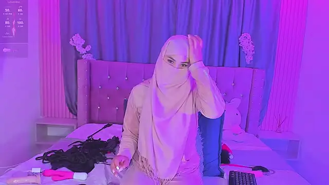 Nayla-Mouna webcam