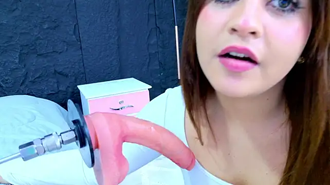 LizzyOlsen webcam