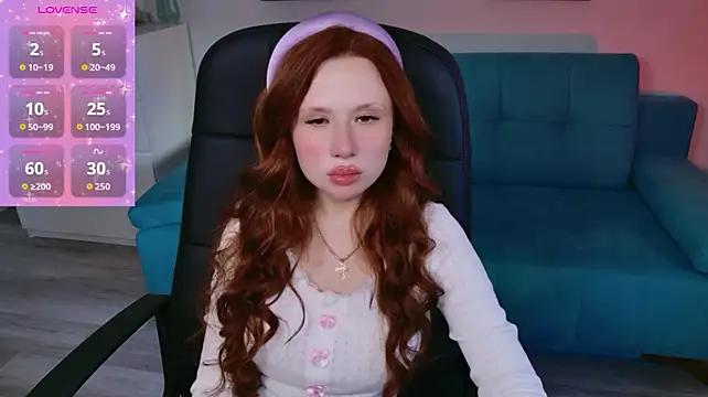 AuroraBabyDoll webcam
