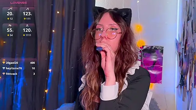 ViolettMo0n webcam