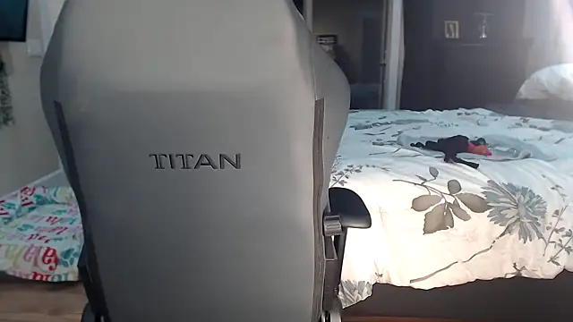 raea_quinn webcam