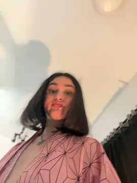 MiahWindsor webcam