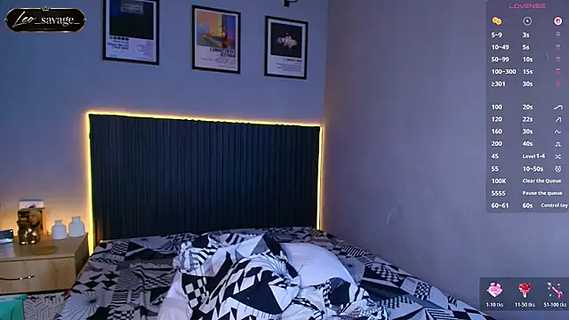 Leo_Savage_ webcam