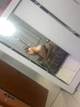 Grazi457 webcam